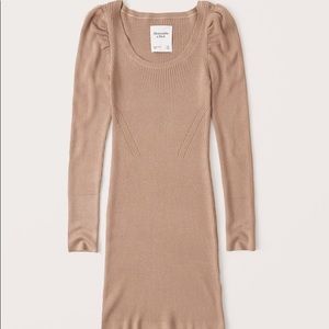 Abercrombie & Fitch Long Sleeve Sweater Dress Nude